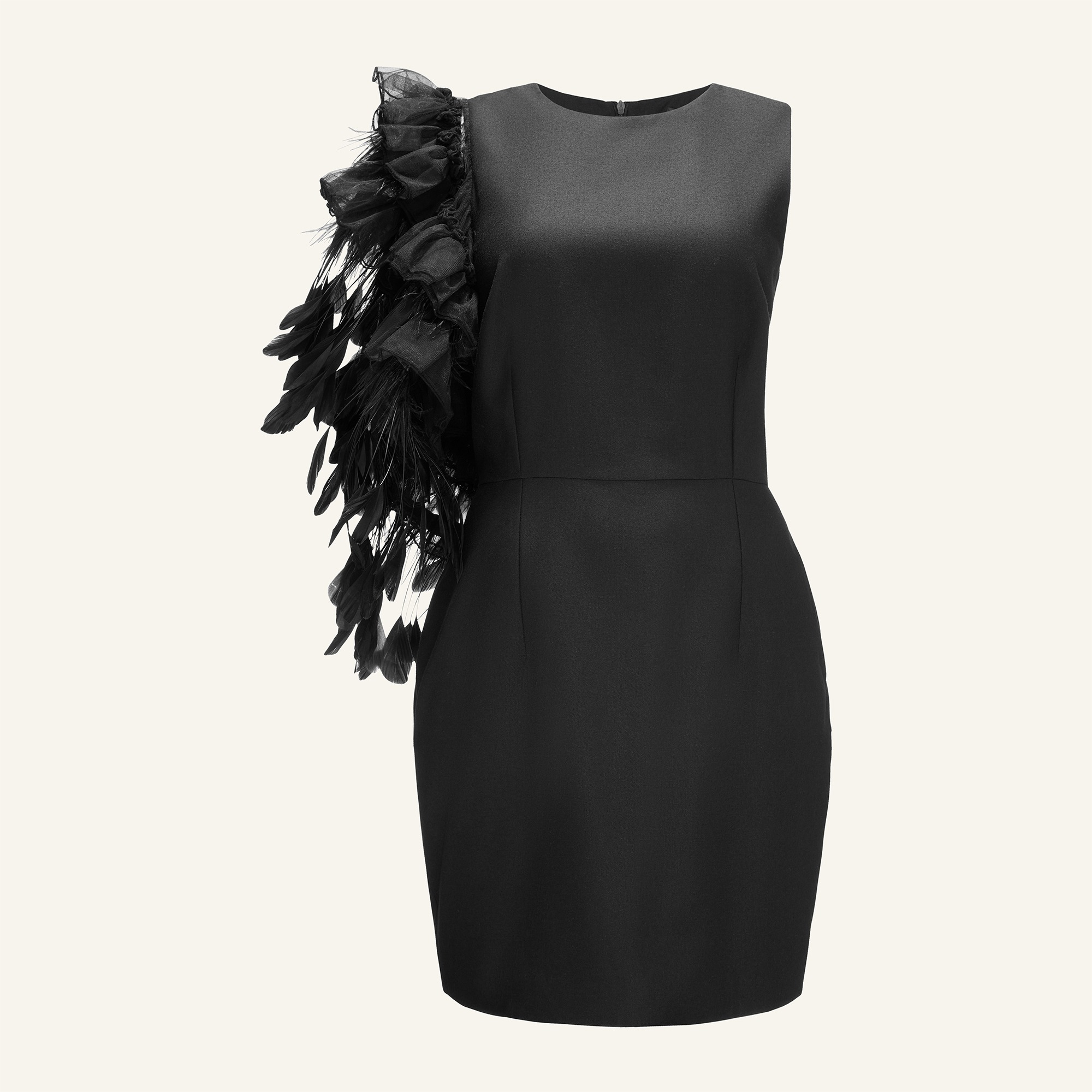 mini black dress with feathers aplique