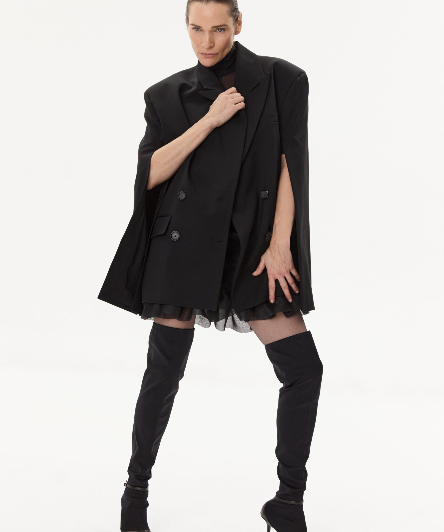 Jacket with split sleeves